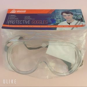 Goggles protector